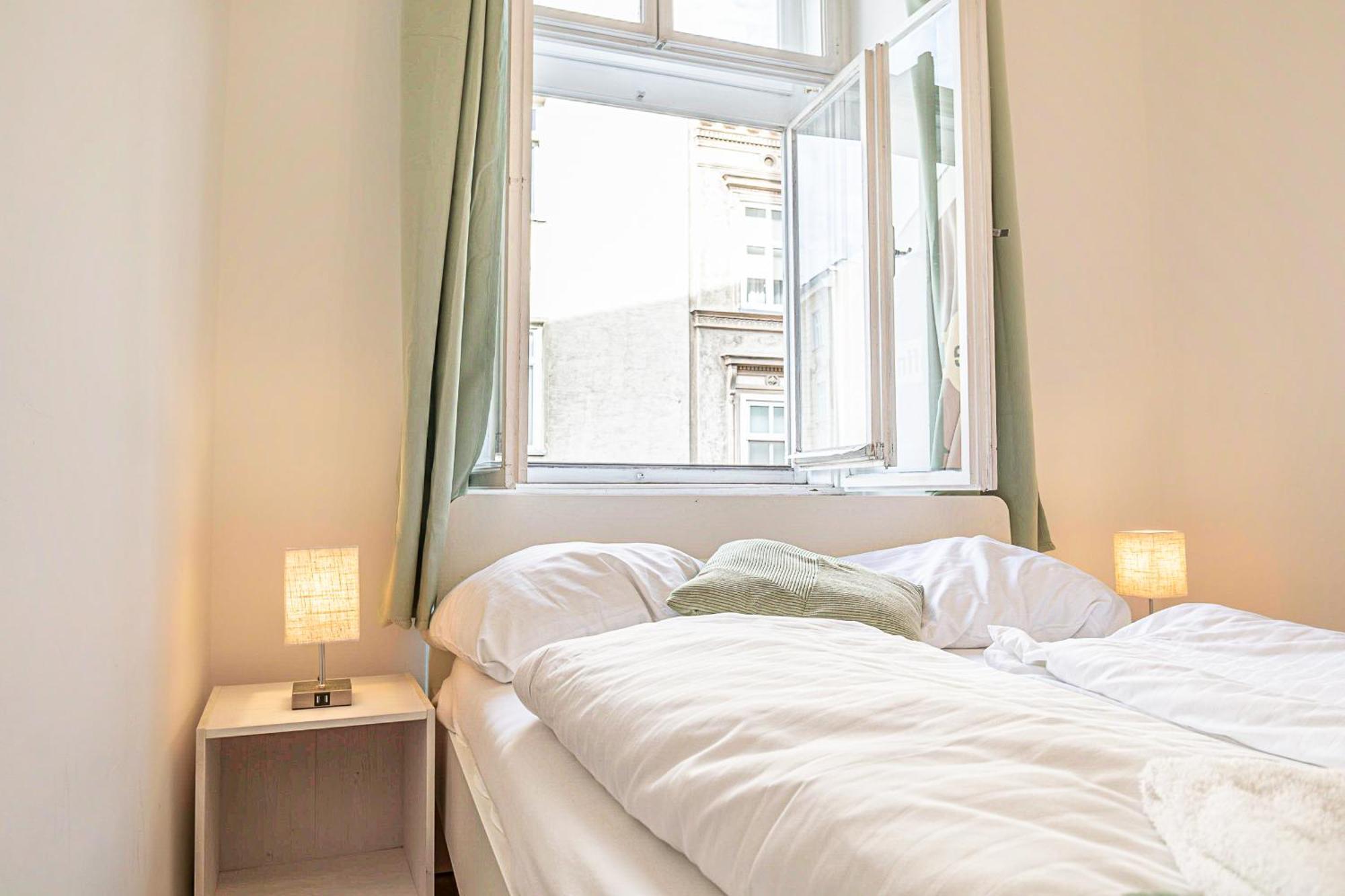شقة Friendly 2Br Apt- Near Rennweg & Belvedere Palace فيينا المظهر الخارجي الصورة