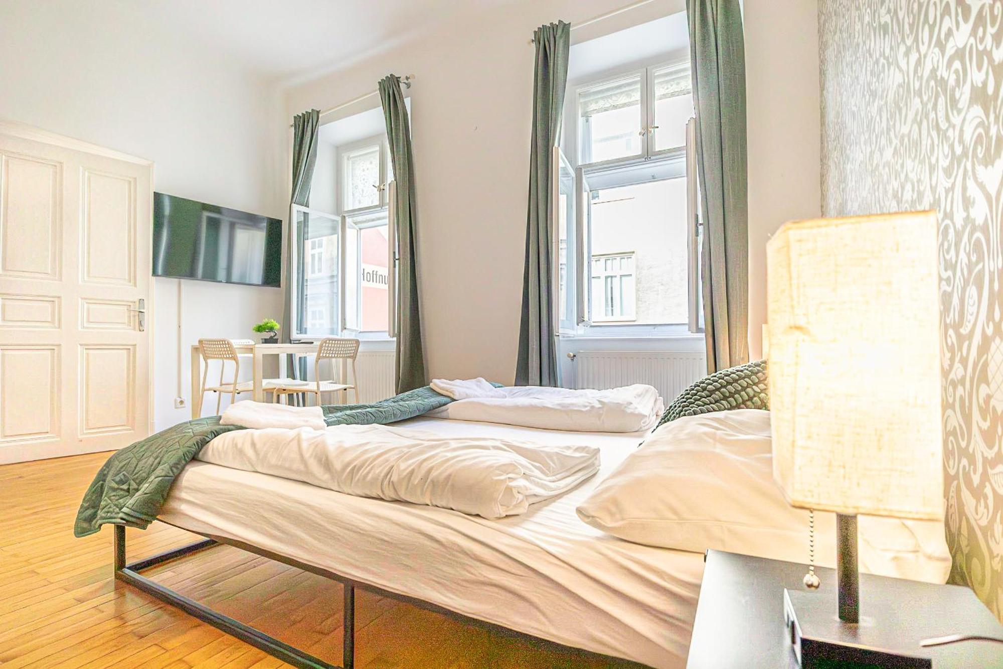 شقة Friendly 2Br Apt- Near Rennweg & Belvedere Palace فيينا المظهر الخارجي الصورة